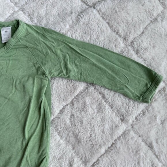Kate Quinn | Green Solid Long Sleeve Kimono Wrap Bodysuit | Size 6-12 Months - Picture 9 of 13